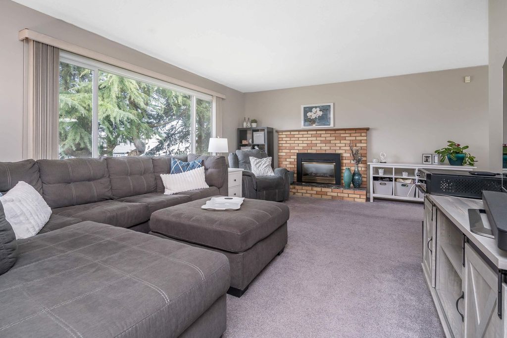 Photo of 46412 Chilliwack Central Road, Chilliwack, BC V2P 1J9 (MLS # R3102550)