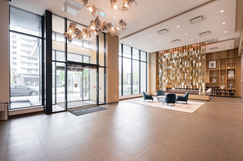 listing image 1105757818993784261