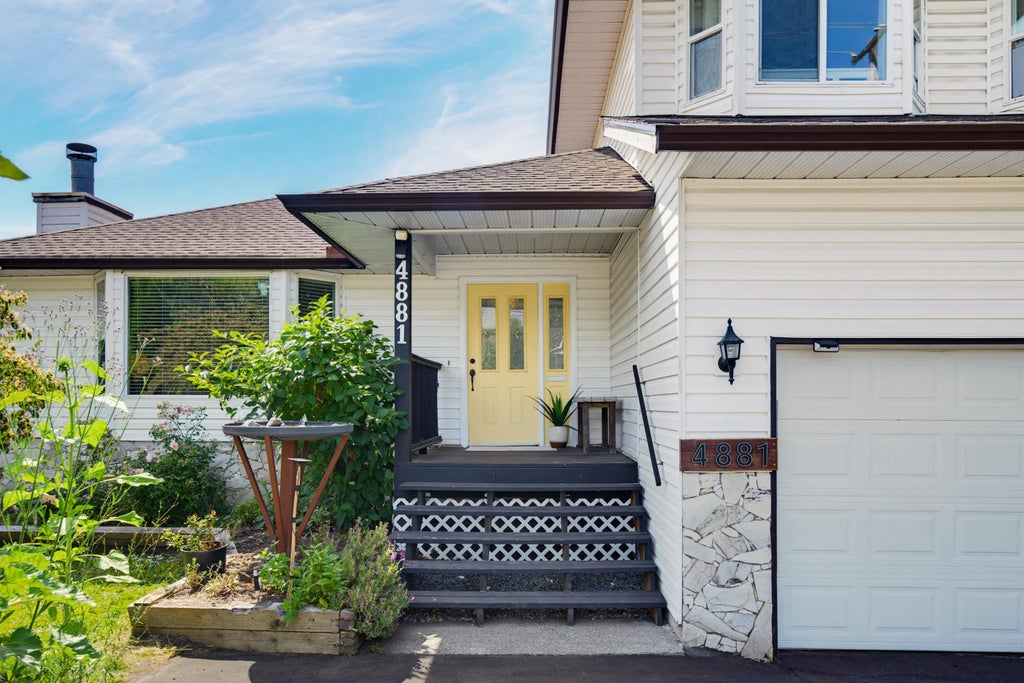 Photo of 4881 216 Street, Langley, BC V3A 2M8 (MLS # R3147325)