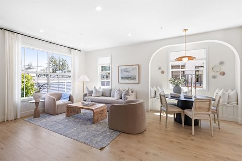 20329 80 Avenue 32 Langley BC V2Y 3Y7