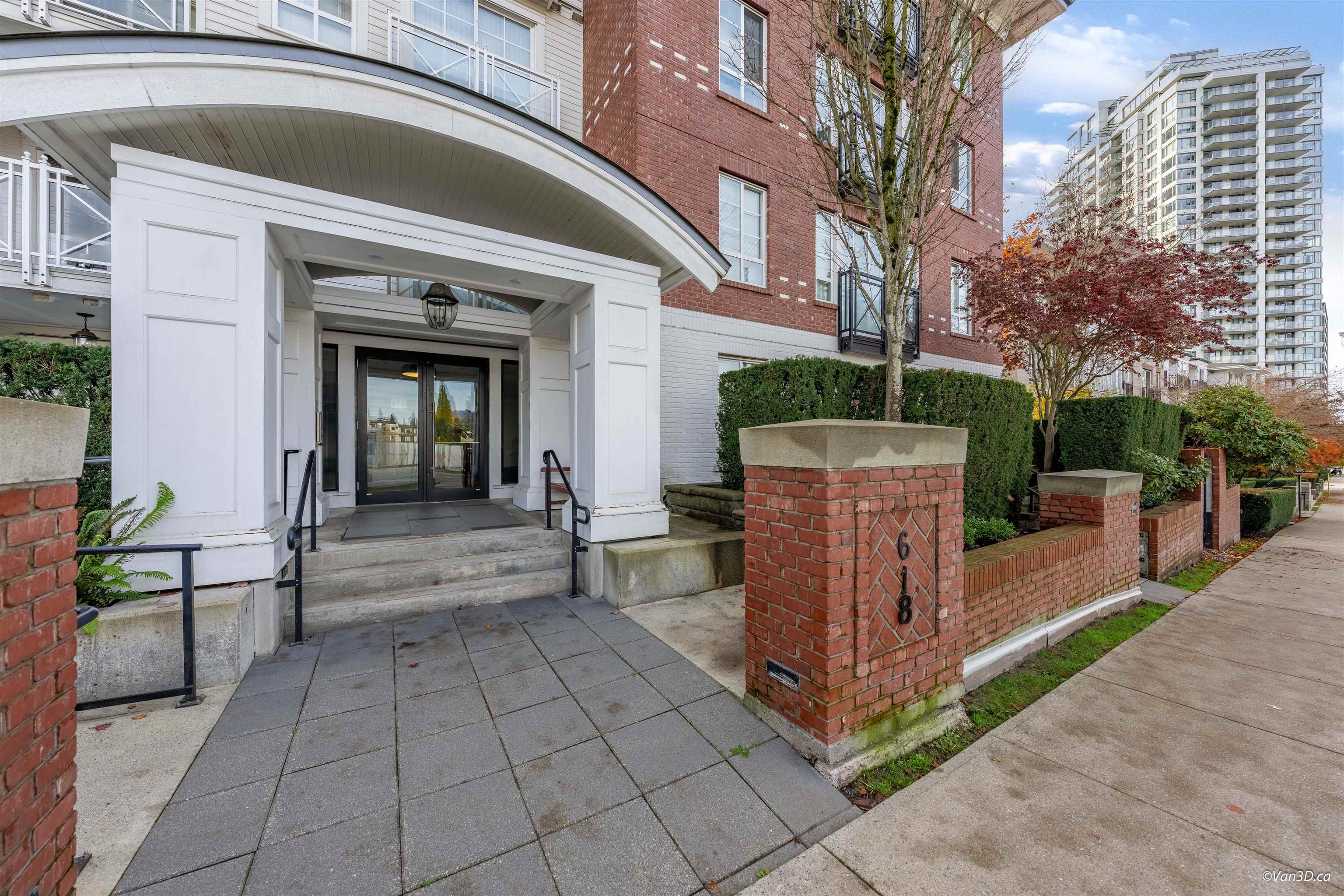 618 Como Lake Avenue 201