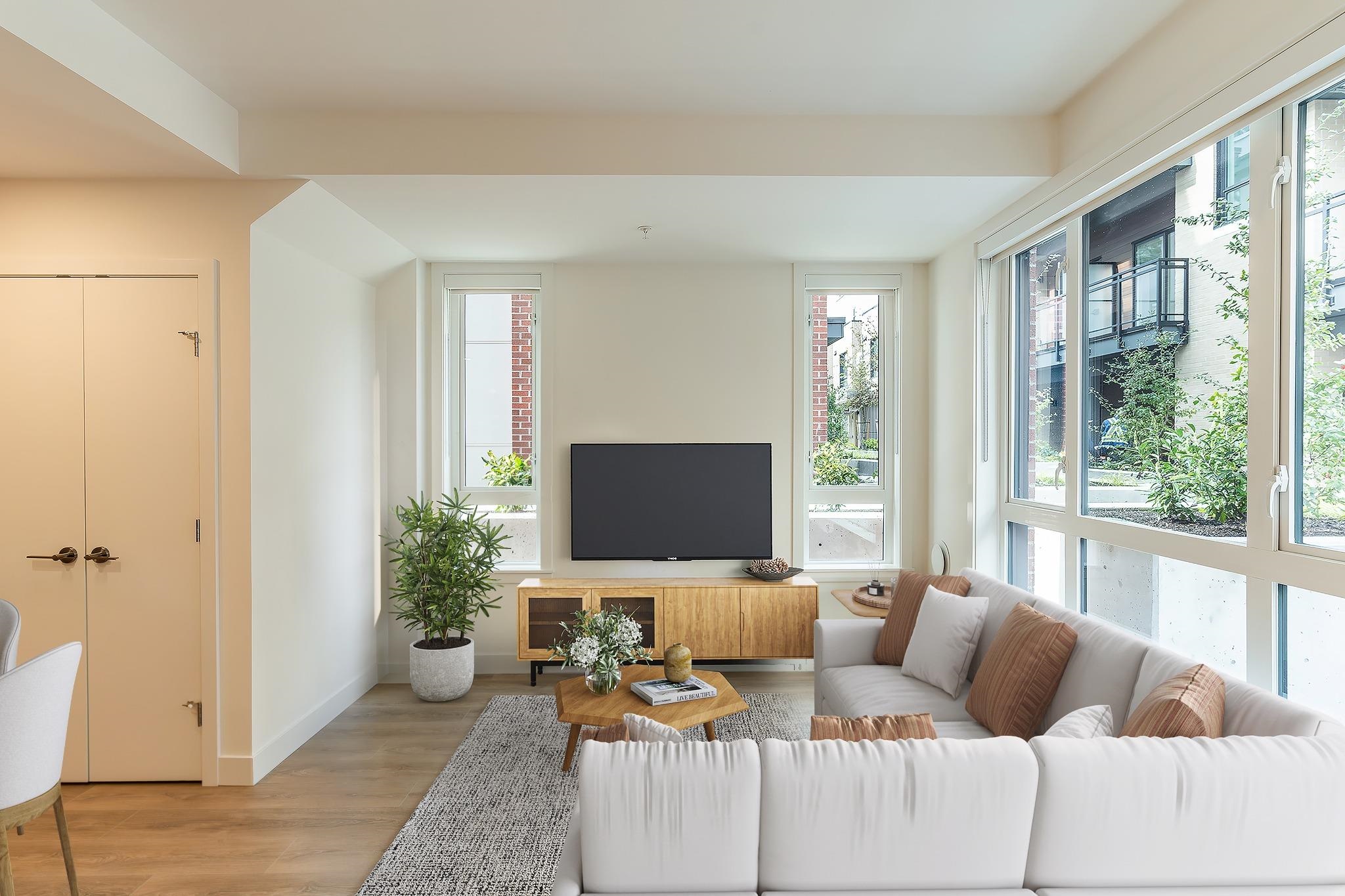 2050 Glenaire Drive 123