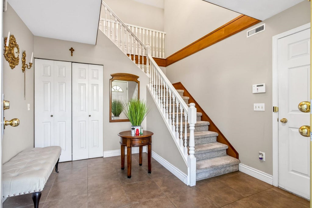 Photo of 15110 95a Avenue, Surrey, BC V3R 1E5 (MLS # R3172653)