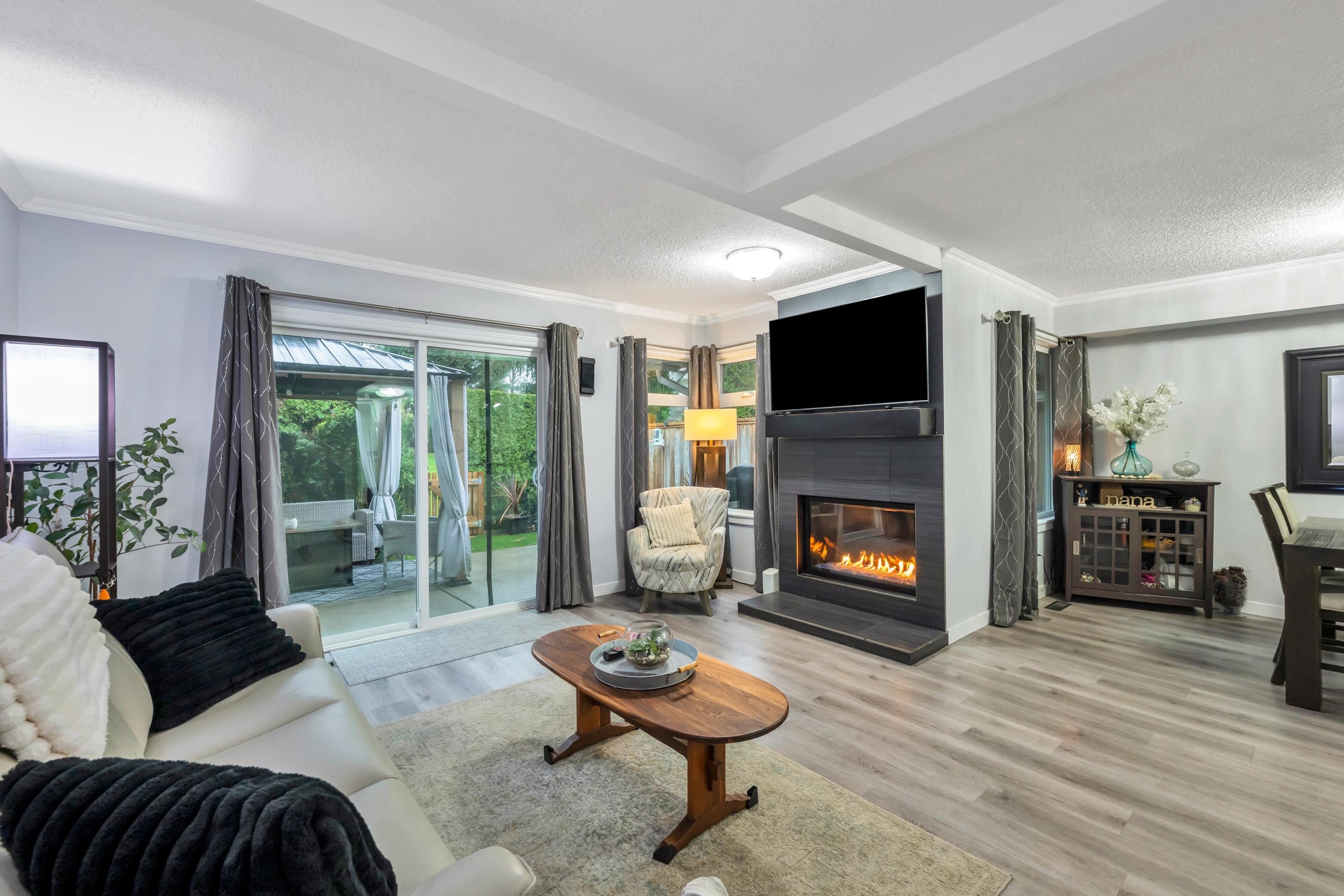 9045 Walnut Grove Drive 26