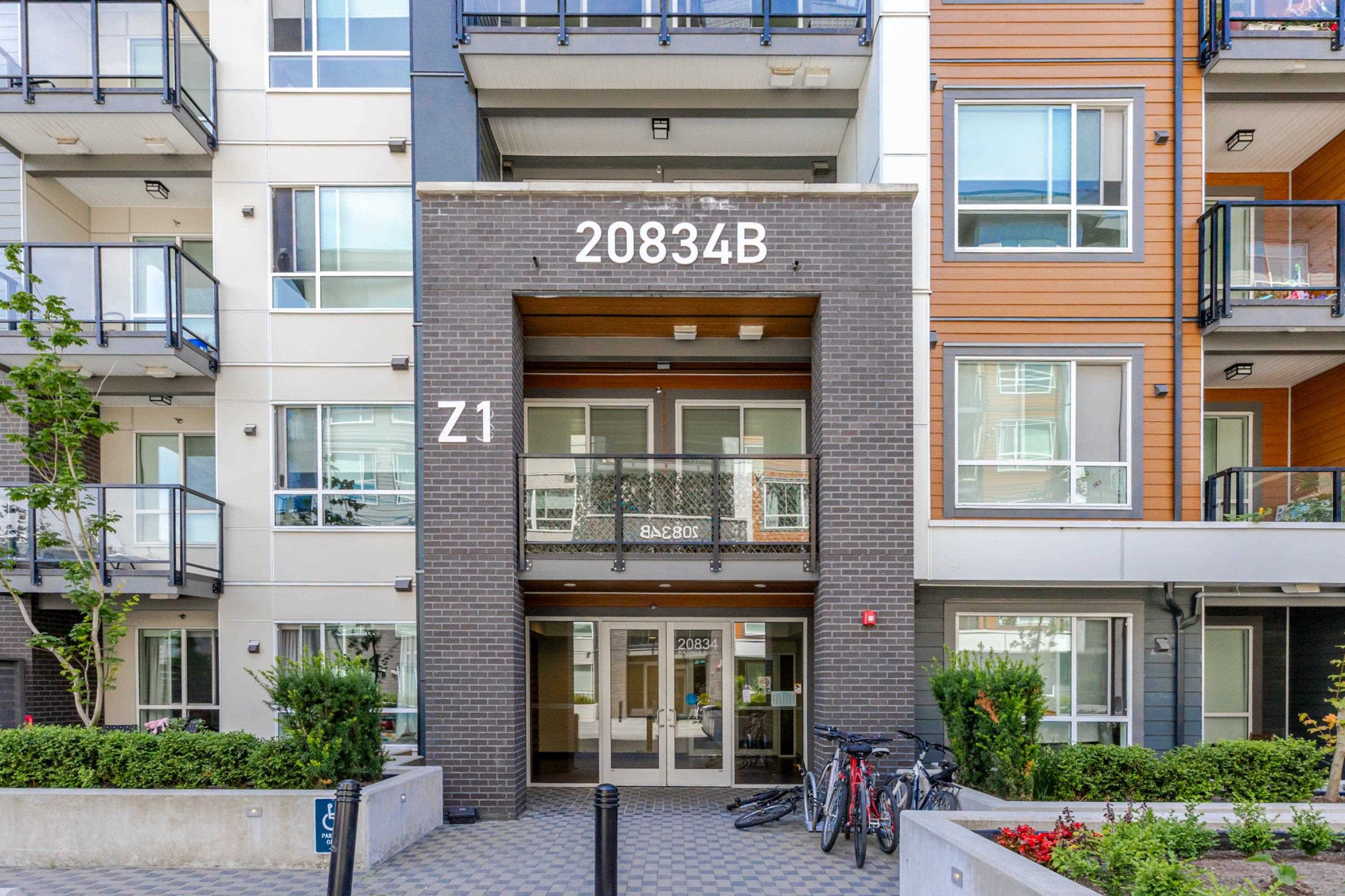 20834 80 Avenue B306