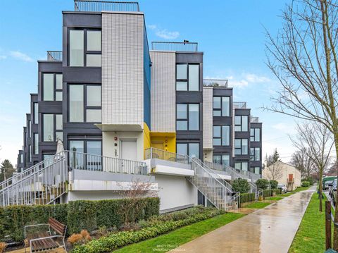 3130 Sophia Street Vancouver BC V5T 0K5