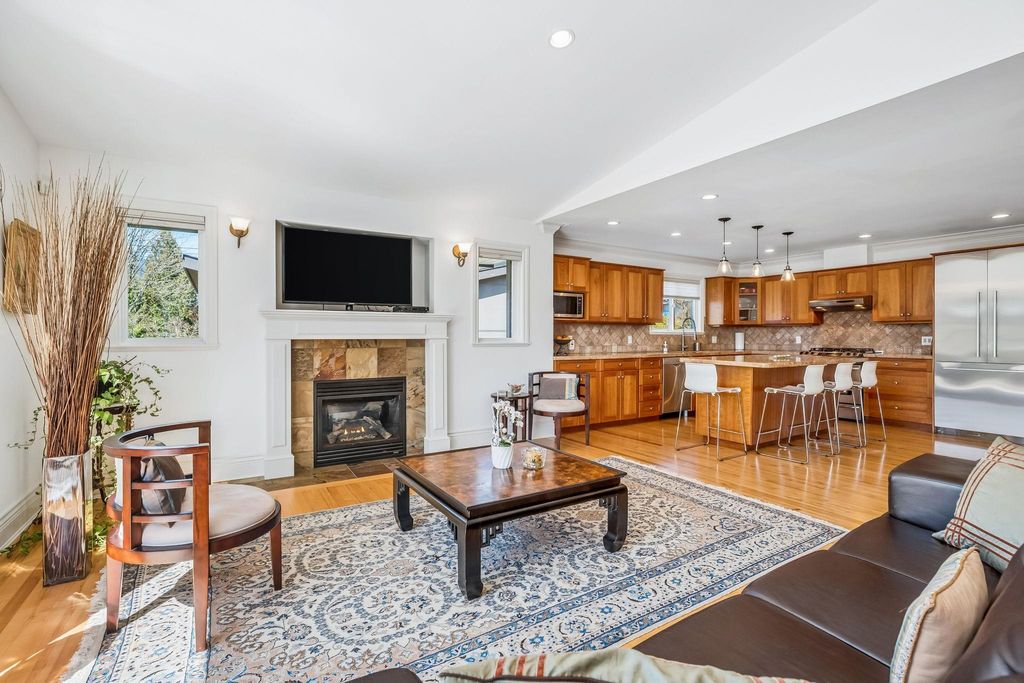listing image 1109163950795423821