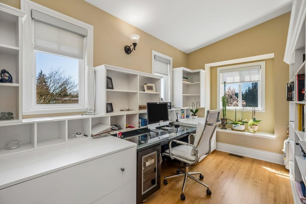 listing image 1103526881431293199