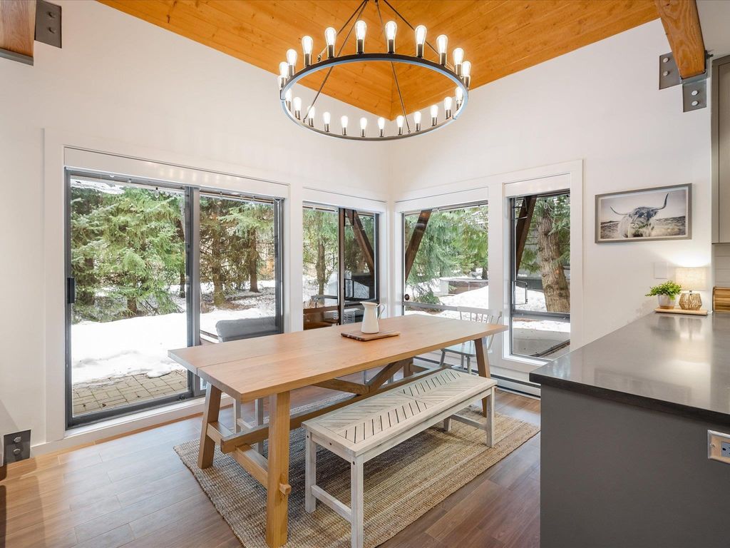 listing image 1105418403400703340