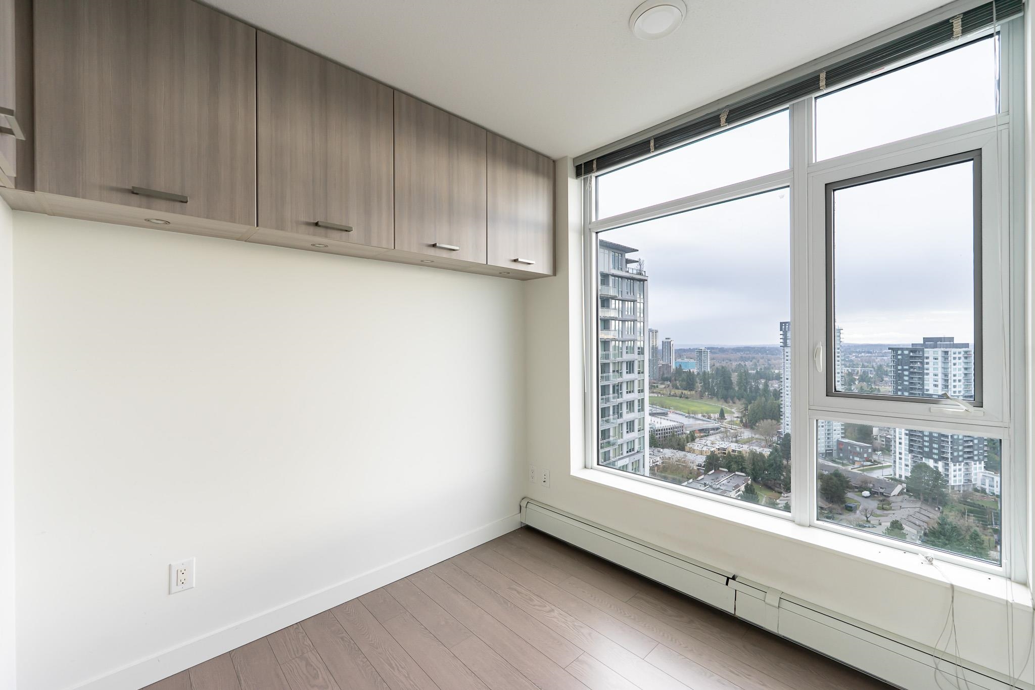 13308 Central Avenue 2906