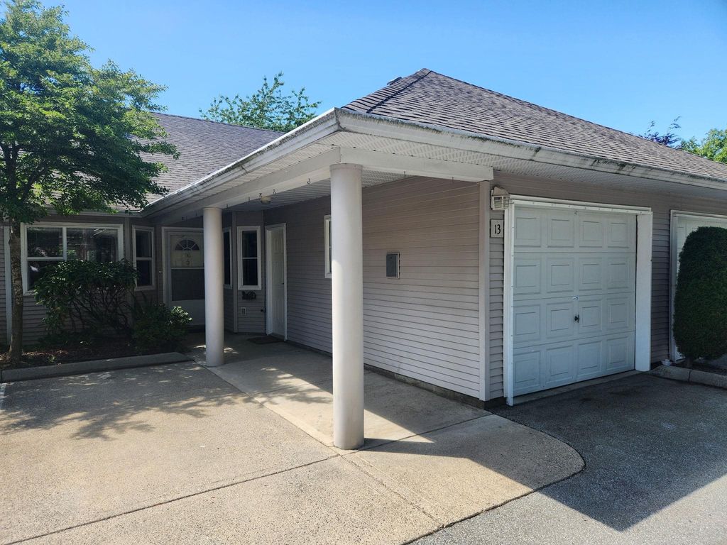 listing image 1109597902475756437