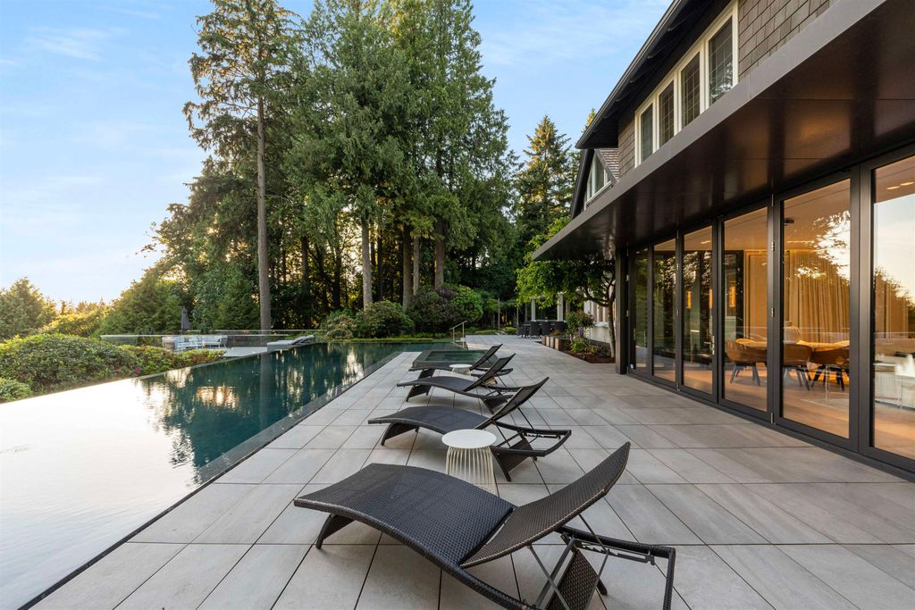 listing image 1107332781238273791