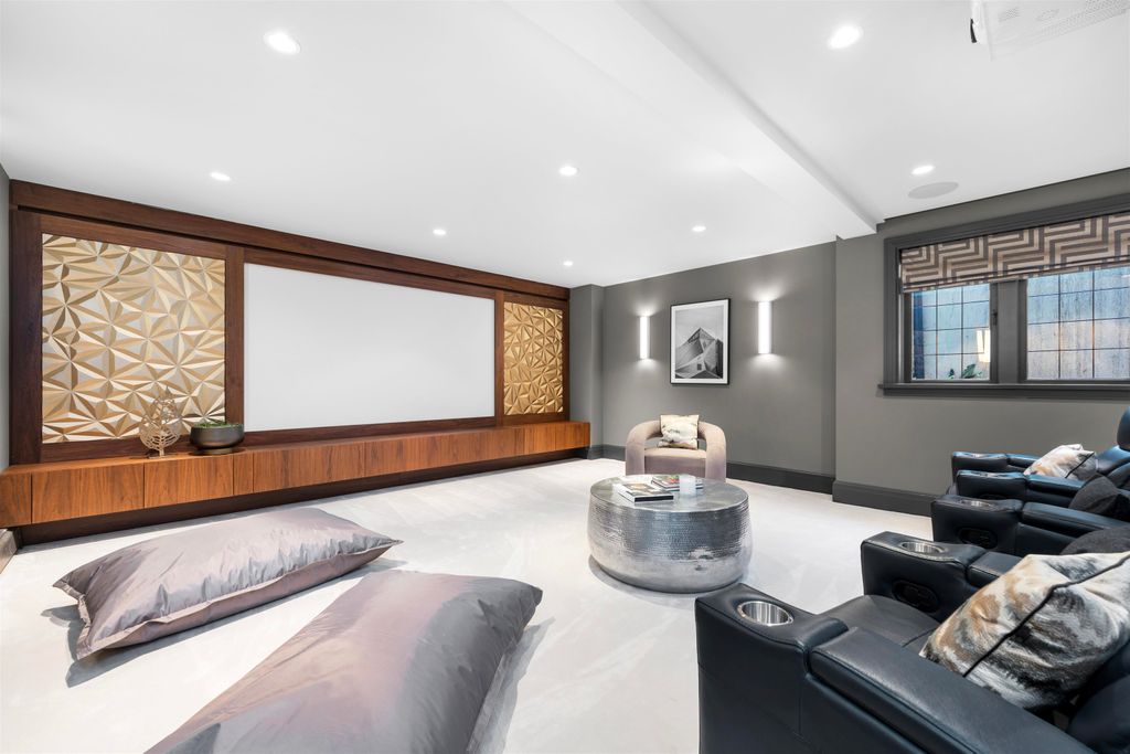 listing image 1105363732779339044