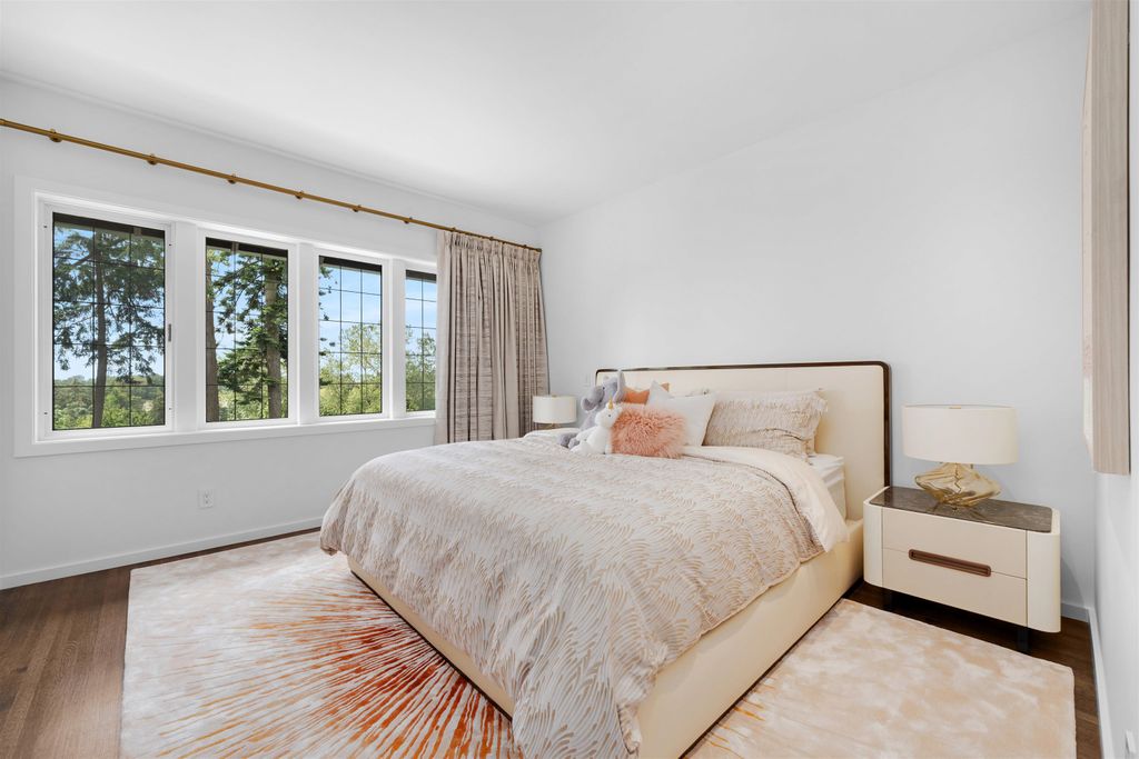 listing image 1103252792990122414