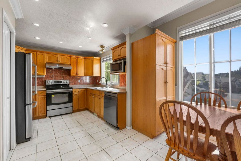 Photo of 46360 Valleyview Road #20, Chilliwack, BC V2R 5L7 (MLS # R3131596)