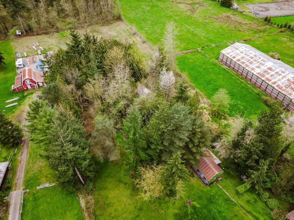 listing image 1104260854654275042