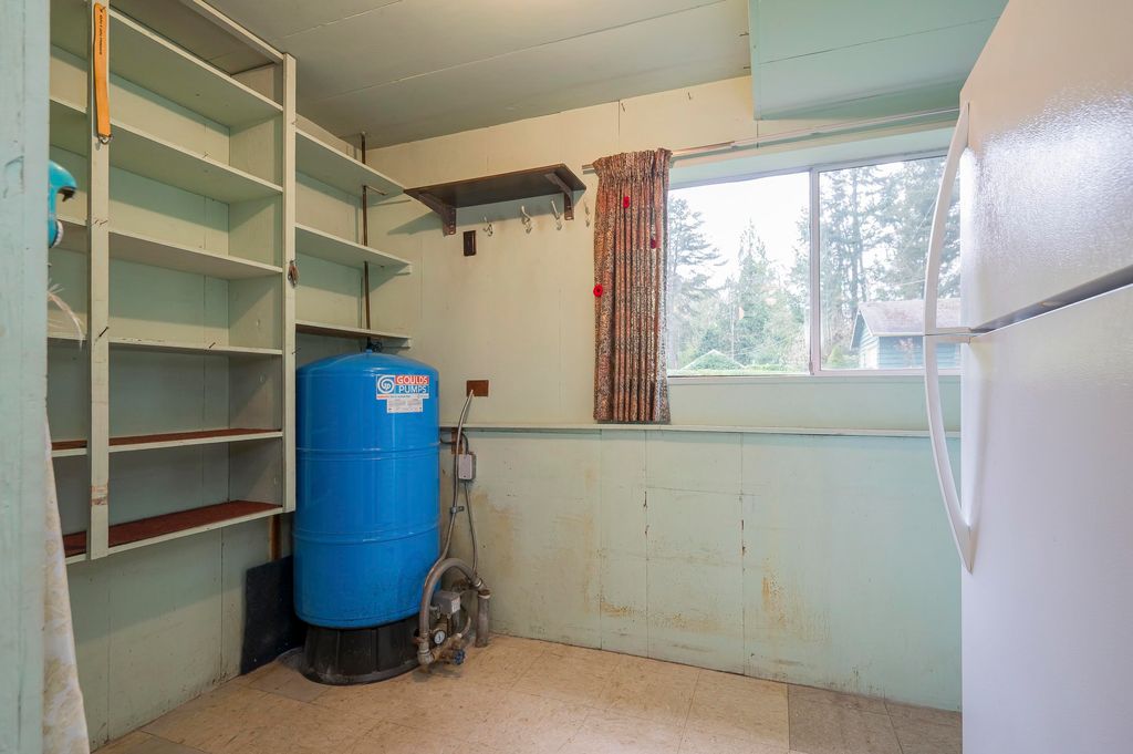 listing image 1105393615824470970