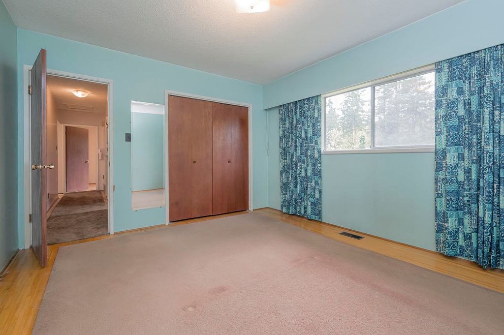 listing image 1102681400935376664