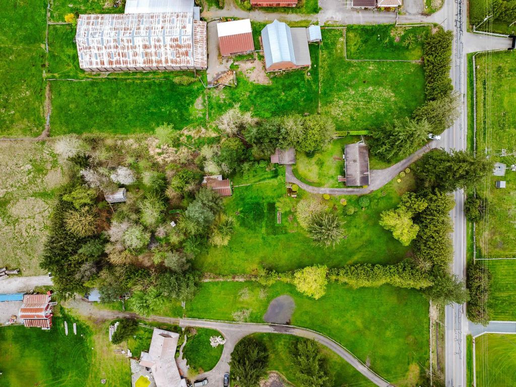 listing image 1106038589932411529