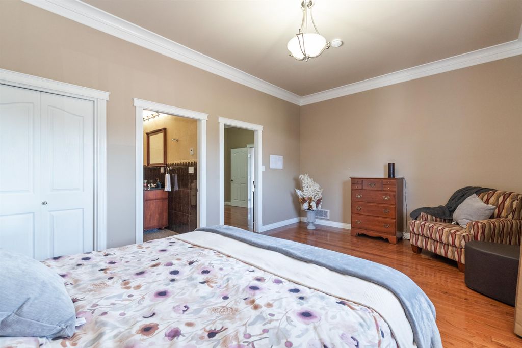 listing image 1107330738237891730