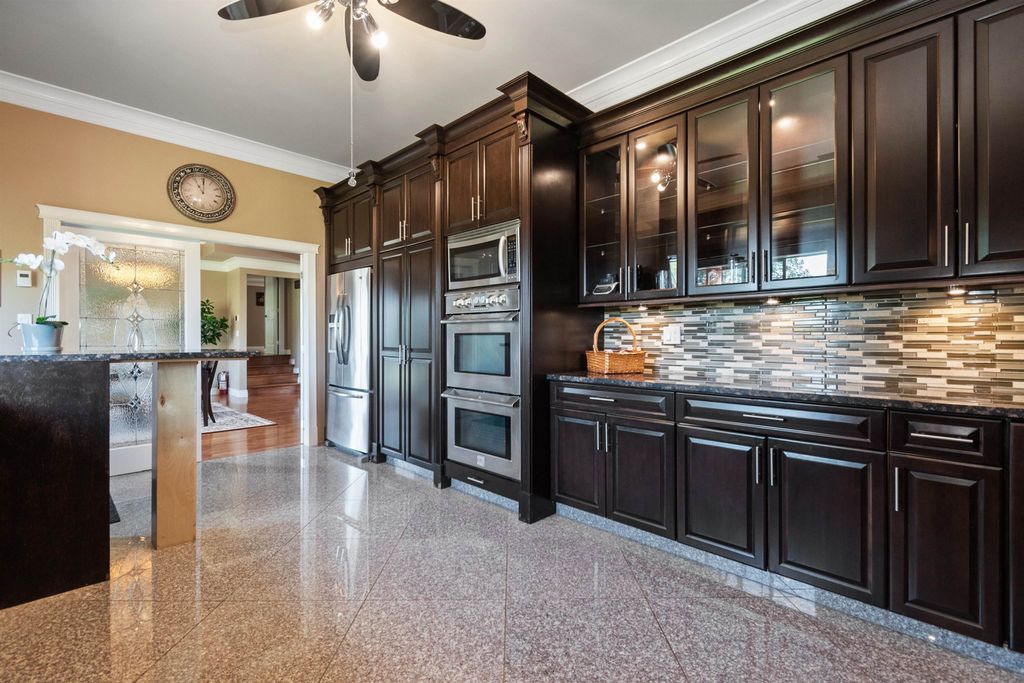 listing image 1100784062194853510