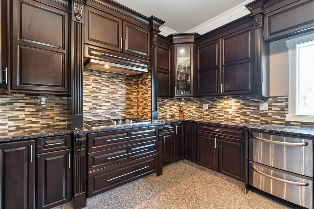 listing image 1109283250330553689