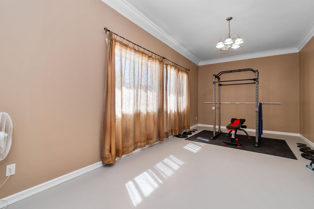 listing image 1109263700001942646