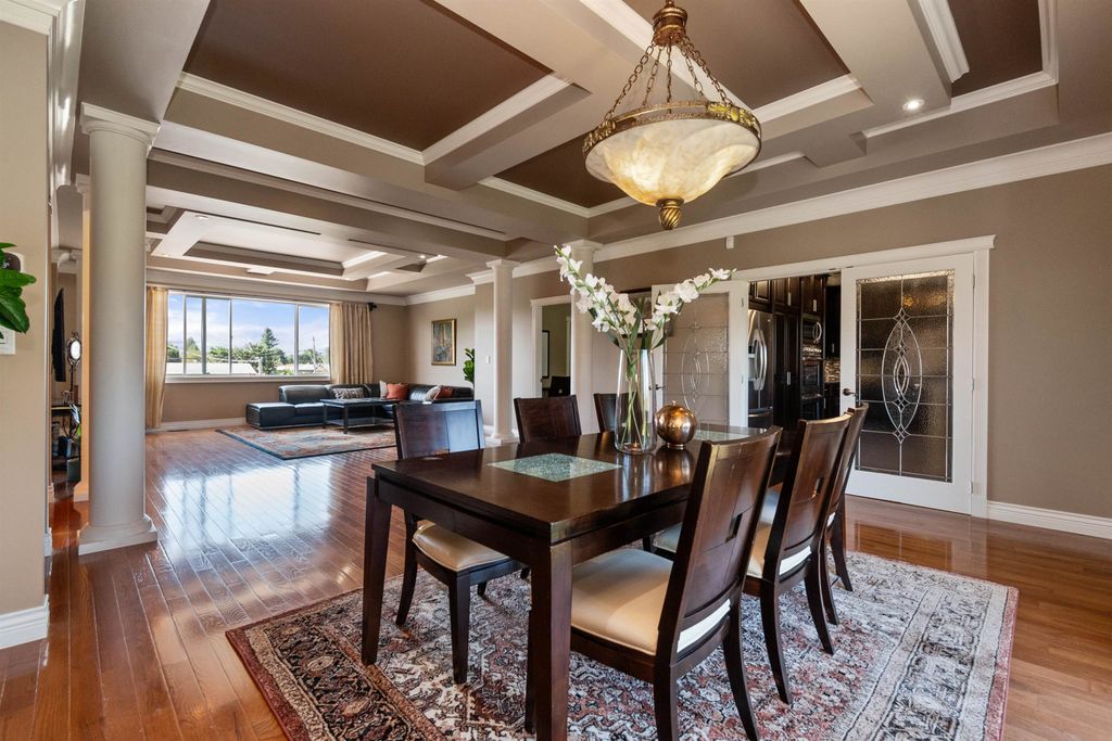 listing image 1109293320750136715