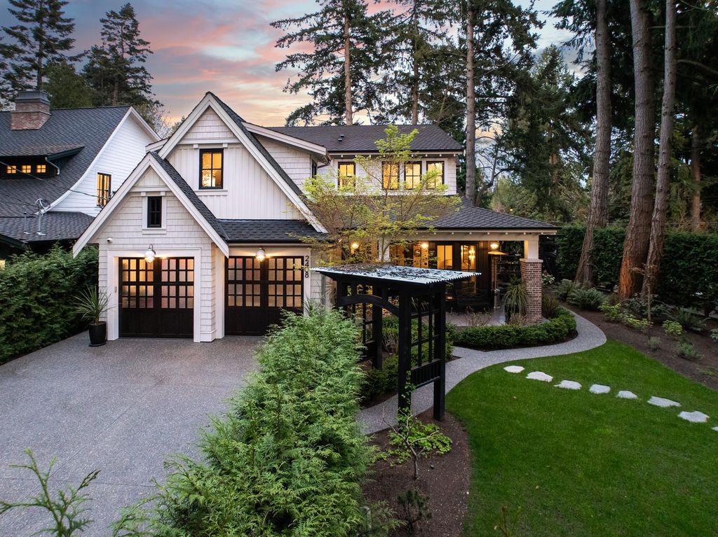 Photo of 2408 Christopherson Road, Surrey, BC V4A 5W2 (MLS # R3115375)