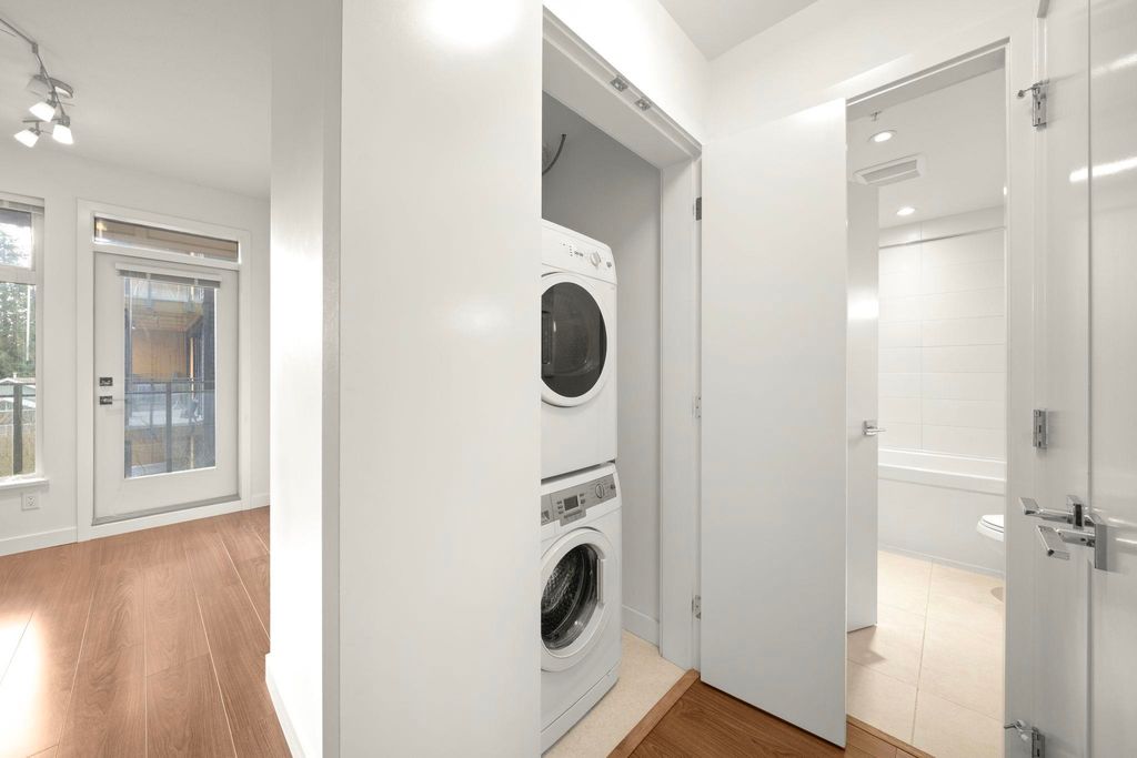 listing image 1102959655039291128