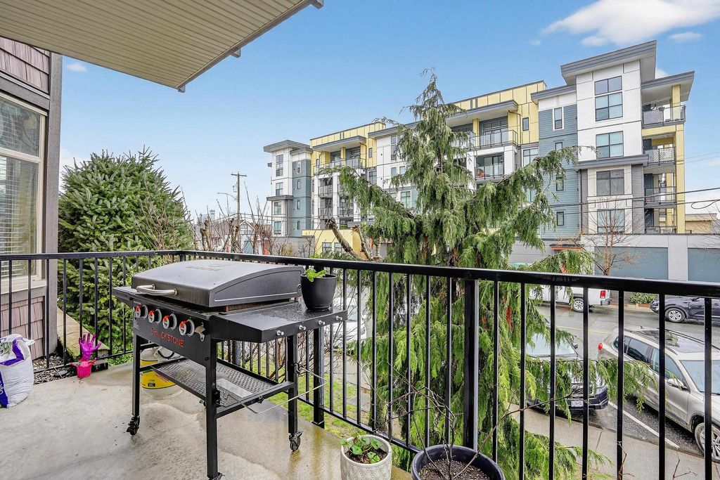 listing image 1105863943133368396
