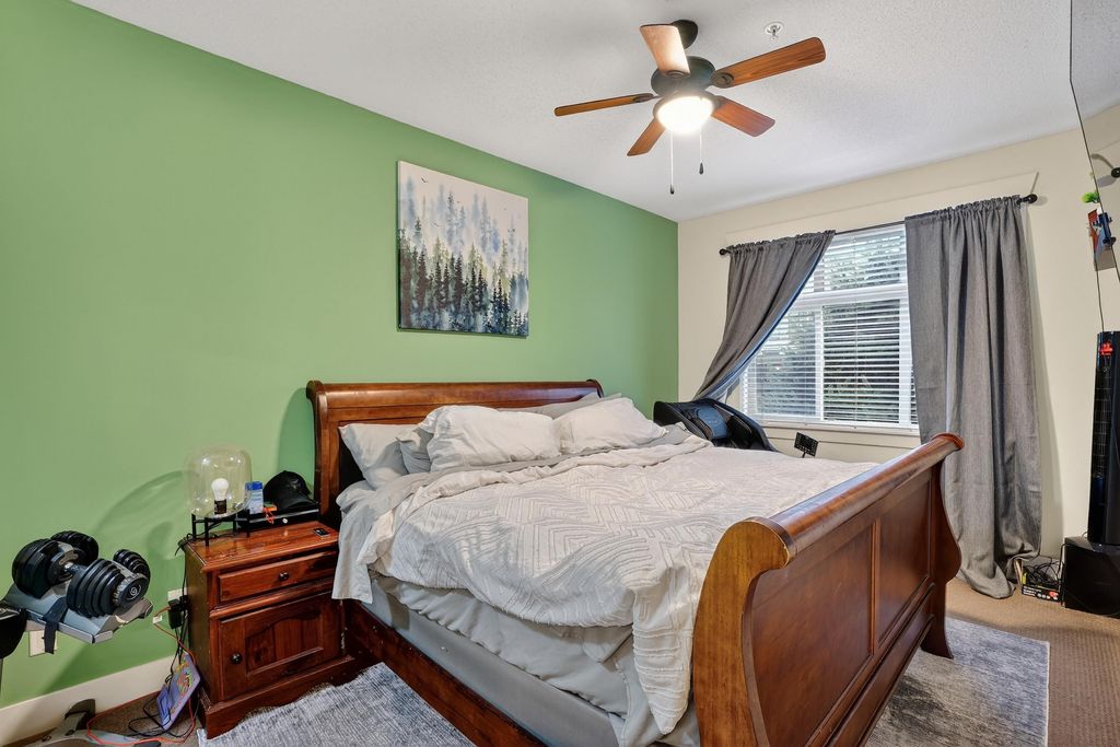 listing image 1101051754112930657