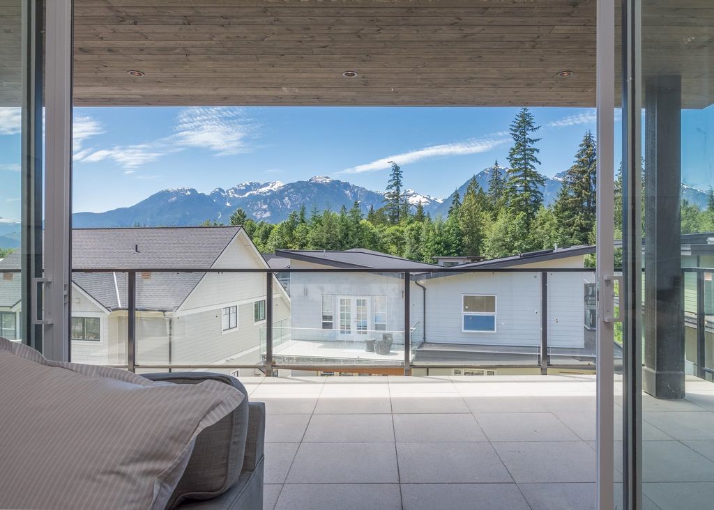 listing image 1109318430778713022