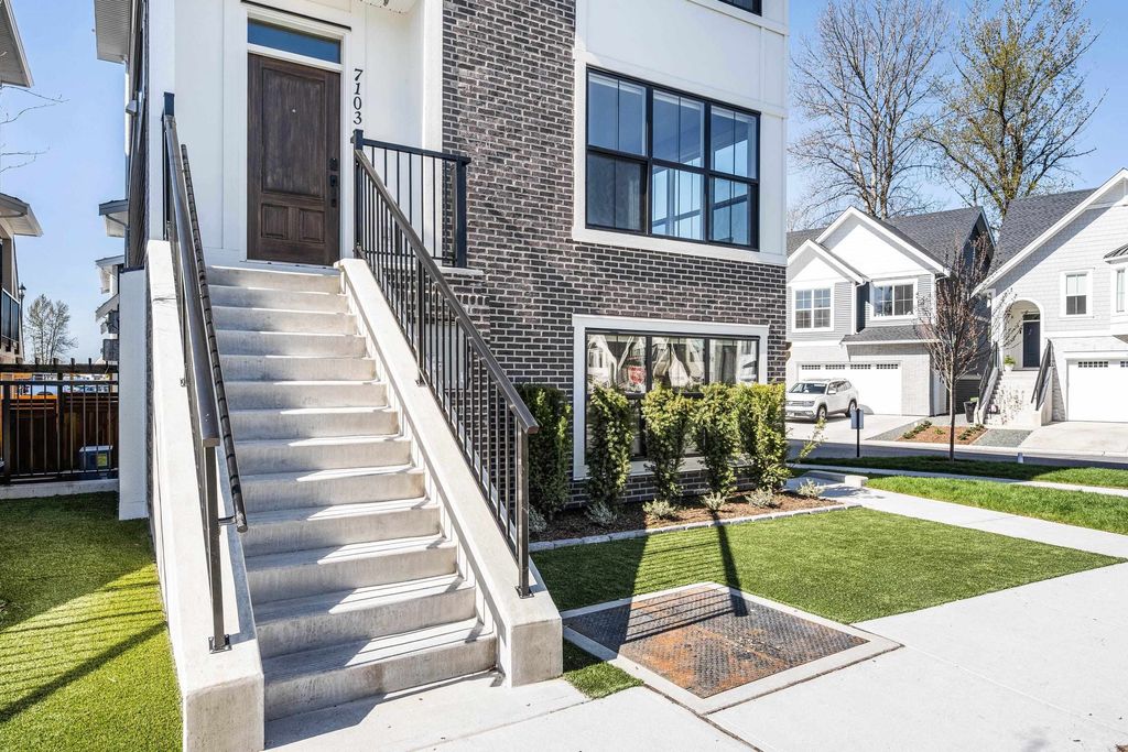 Photo of 7103 Copperwood Street, Chilliwack, BC V2R 6M8 (MLS # R3104326)