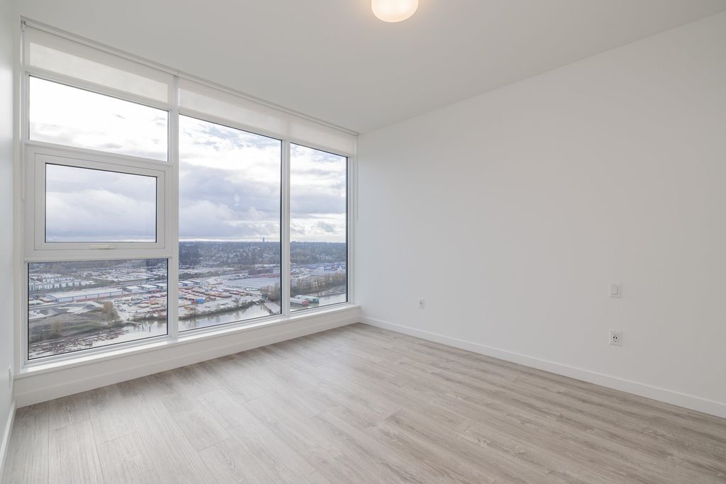 listing image 1109476917376435014
