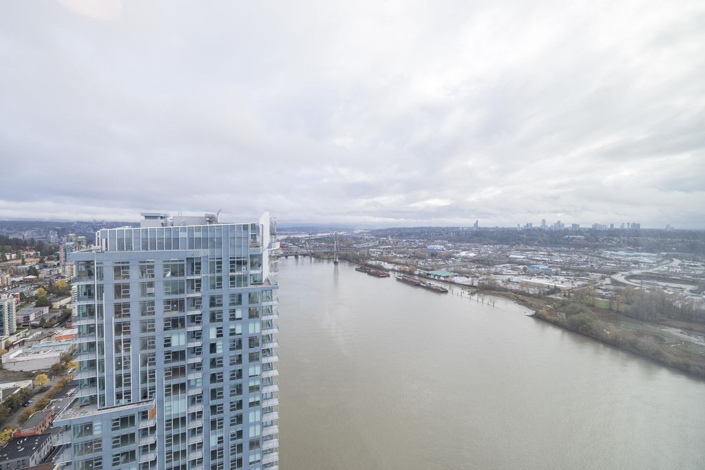 listing image 1108068940677574331