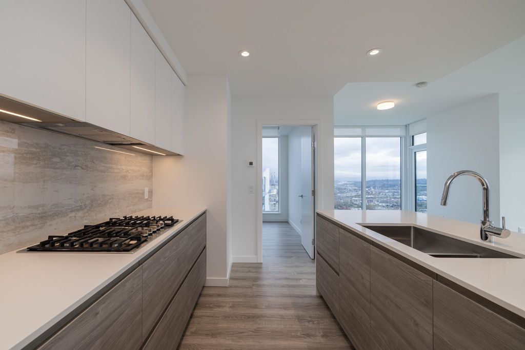 listing image 1106814116724888966