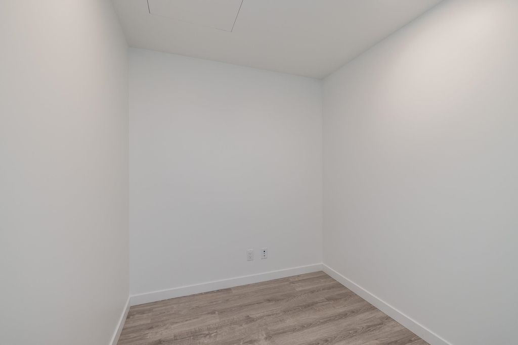 listing image 1108026560158462058