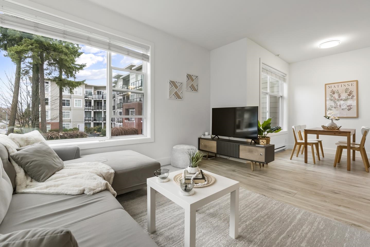 15956 86a Avenue 221