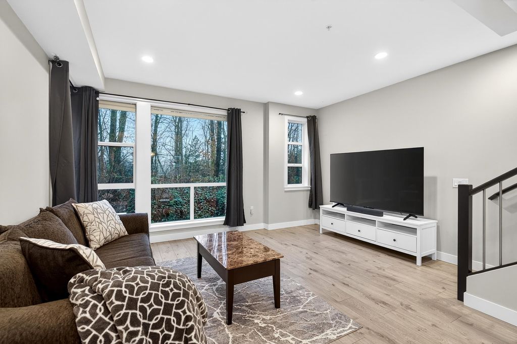 Photo of 8413 Midtown Way #51, Chilliwack, BC V2P 0G7 (MLS # R3102171)