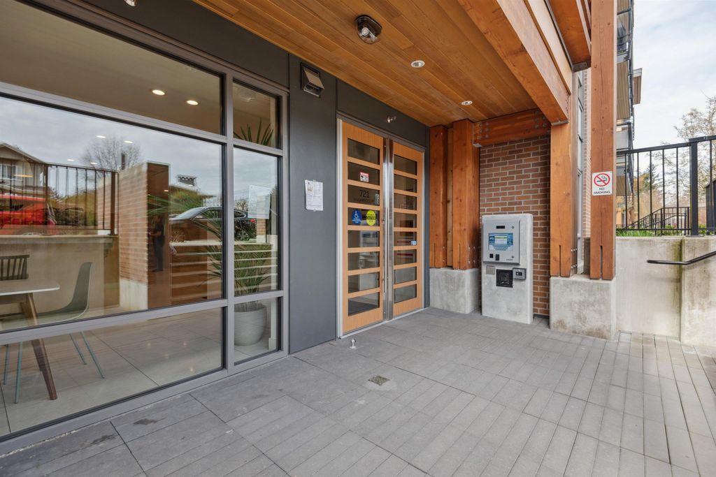 listing image 1100822858745309980