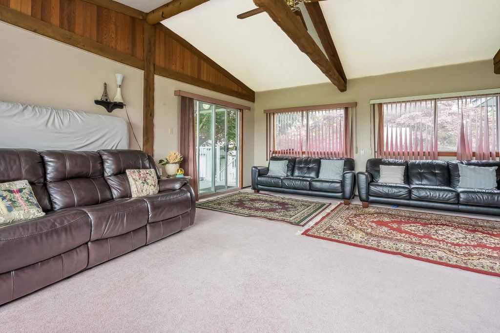 listing image 1105620189865576522