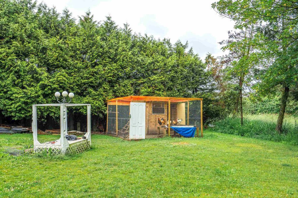 listing image 1104226036288805155