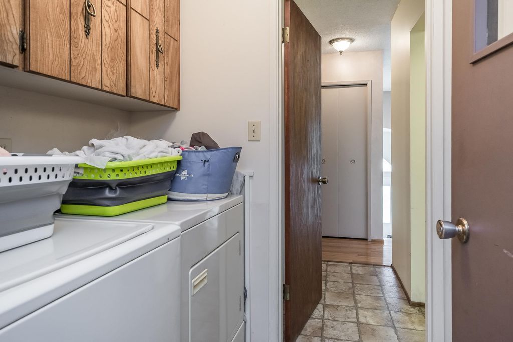listing image 1105267013853922117