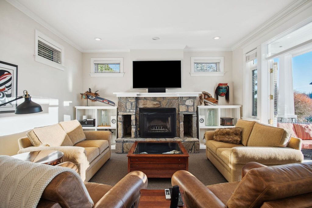 listing image 1108619159548487880