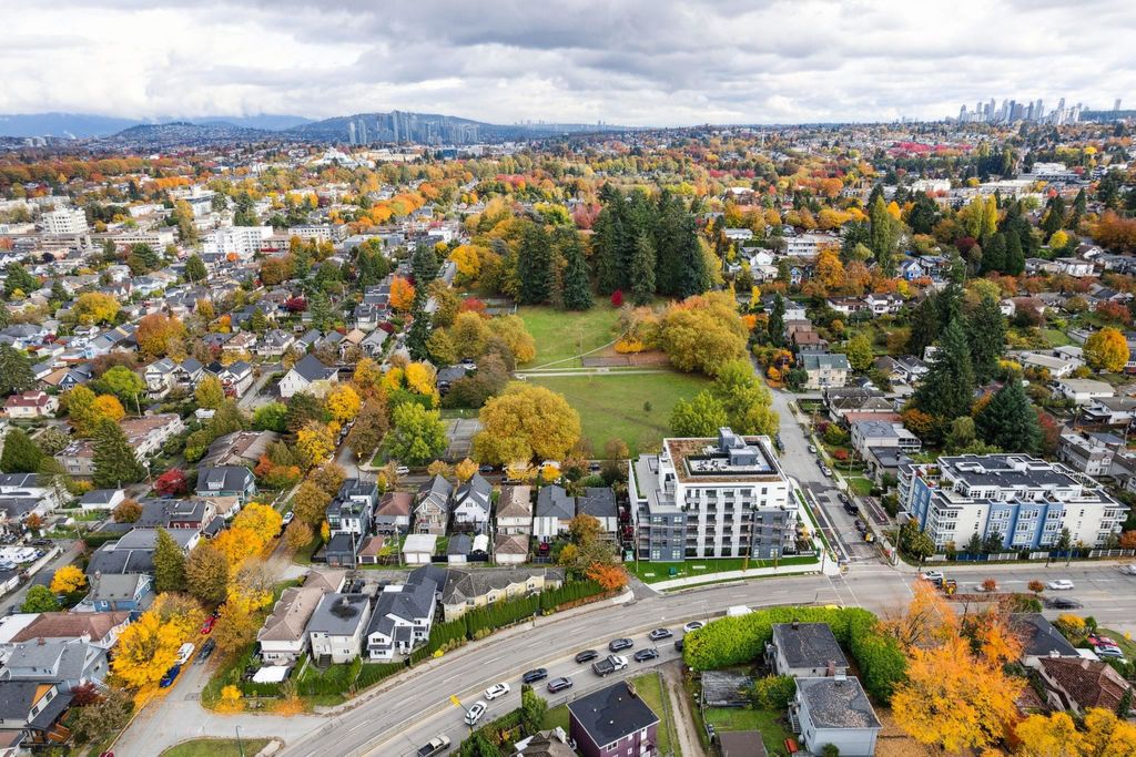 listing image 1109369788493742381