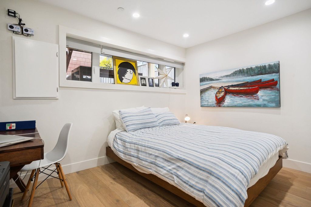 listing image 1104723009662125338