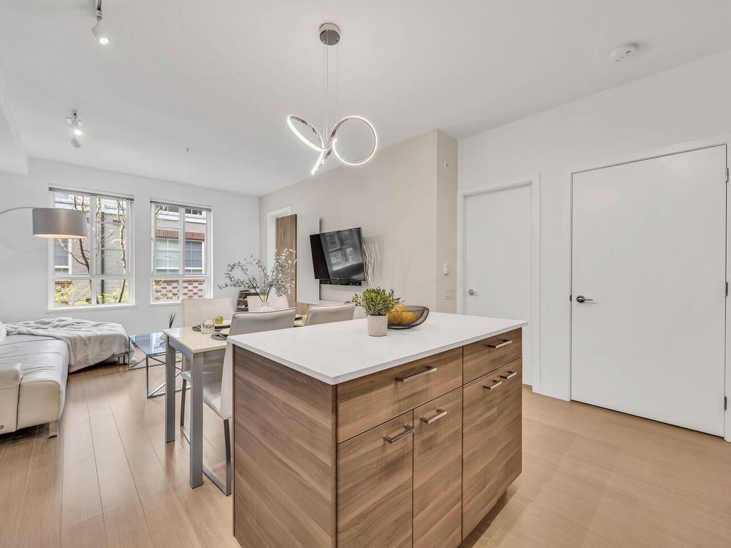 listing image 1107138550672016372