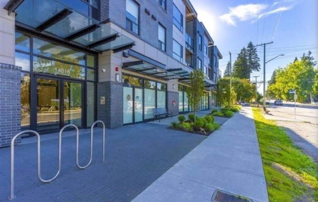 Photo of 14818 60 Avenue #211, Surrey, BC V3S 1R9 (MLS # R3149783)