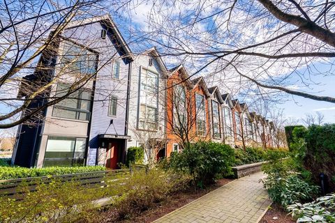 2325 Ranger Lane 13 Port Coquitlam BC V3B 0K7